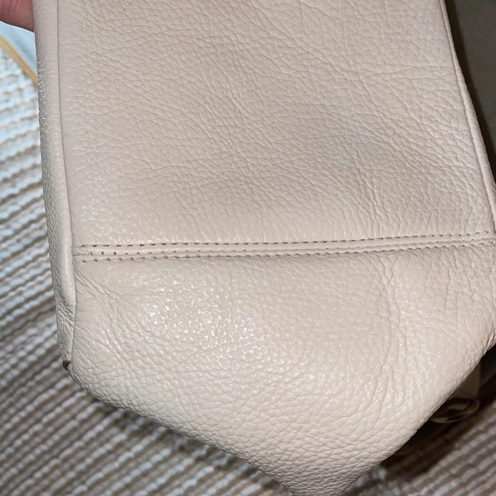 Coach Off-White Leather Shoulder Bag Classic Pebble Leather by StageCoach Coach